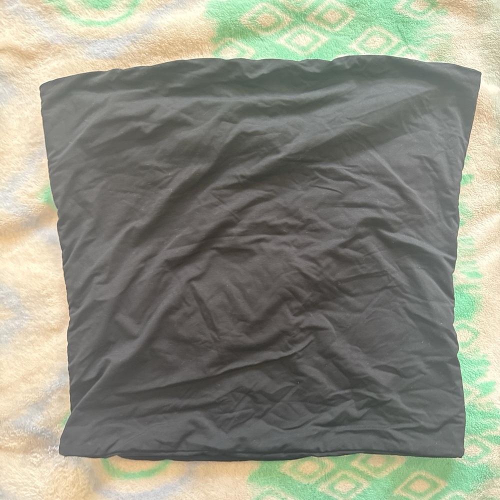 SHEIN Black Strapless Tube Crop Top